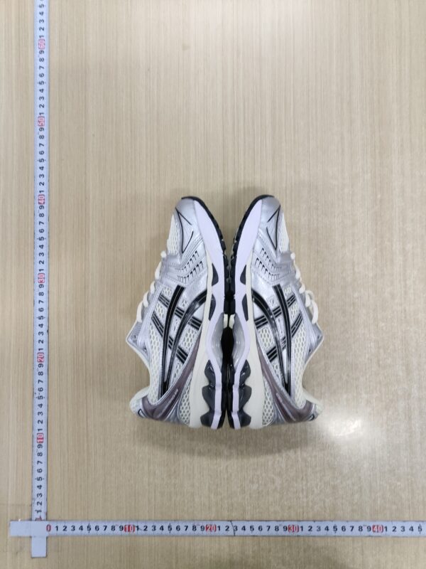 Asics Kayano 14