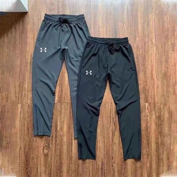 Jogging Under Armour